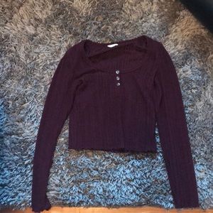 a cropped long sleeve tee from aero
